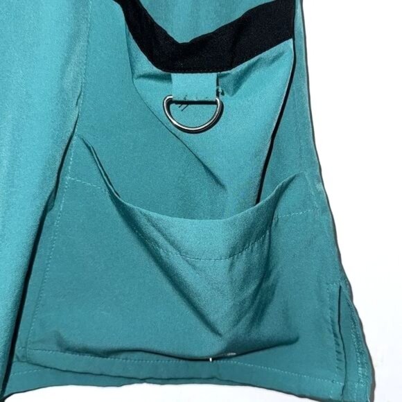 Teal V-Neck Scrub Top With Lace-Up Shoulders & Pockets - Picture 4 of 7